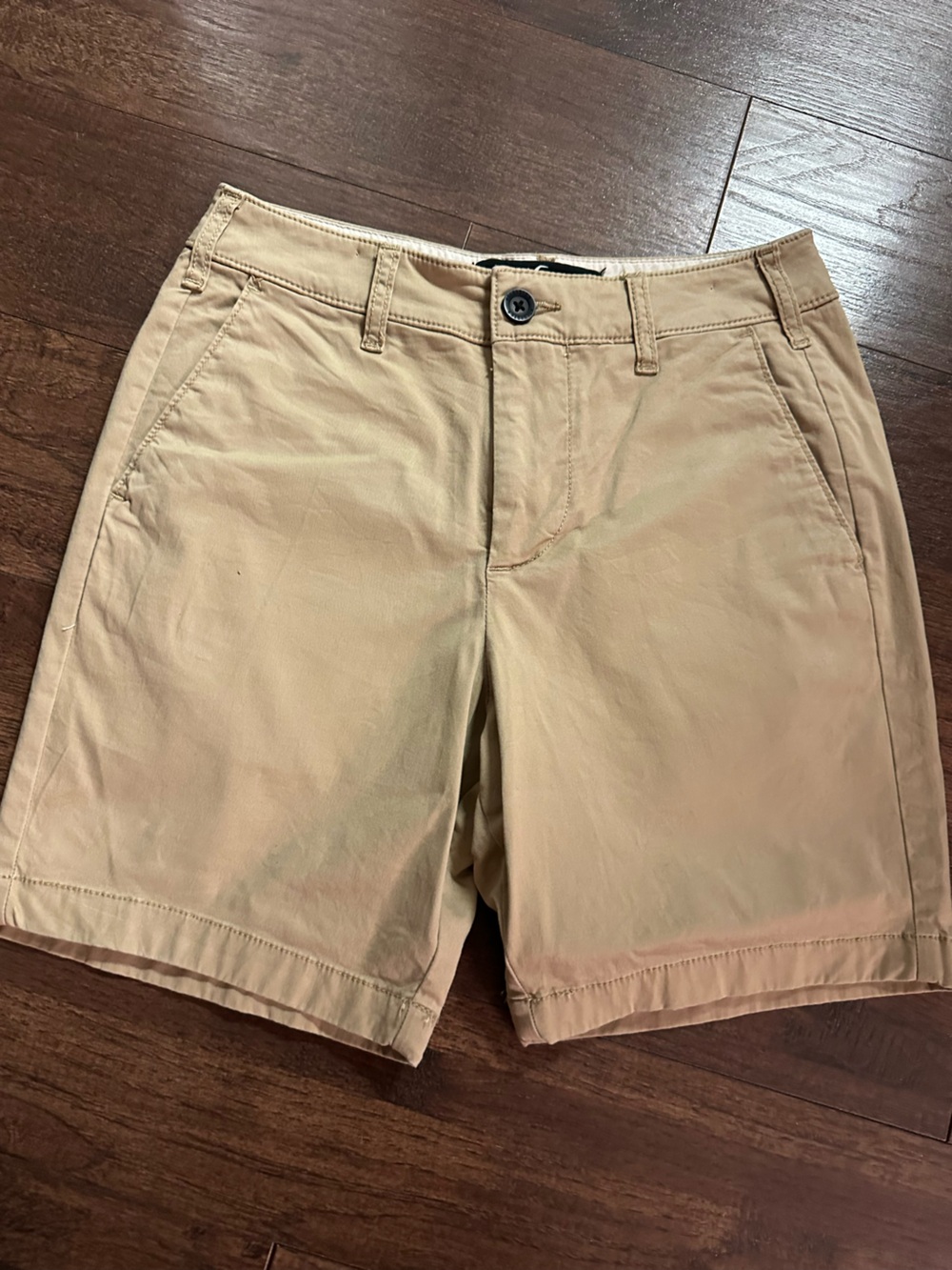 Hollister Men's Khaki Chino Shorts